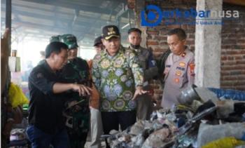 Nekat ! Pembakaran Pakai B3 Produsen Tahu Krian Di Sidak Bupati Sidoarjo.