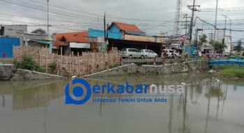 Bahaya ! Dinas Terkait Harus Cepat Bertindak Amblesnya Plengsengan Di Dungus Sukodono.